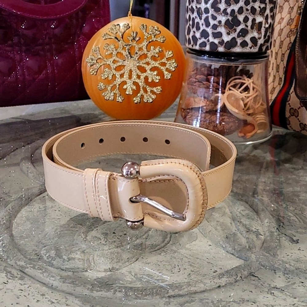 NEW BURBERRY PATENT LEATHER WOMEN'S BELT